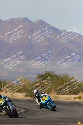 media/Dec-17-2023-CVMA (Sun) [[bf0c04832d]]/Race 4 Amateur Supersport Middleweight/